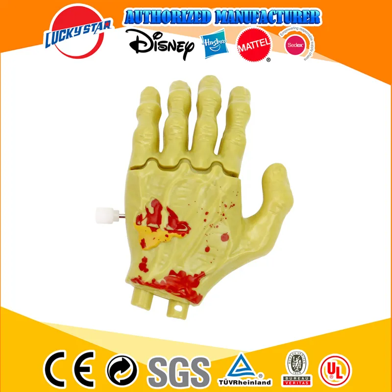 2020 Hot Sales Halloween Novelty Gifts Toys Wind up Cartoon Clockwork Kids Broken Arm Hand Party Favor