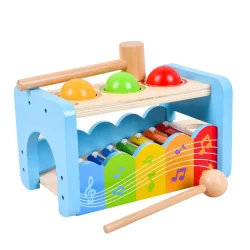 Here are some characteristics of Montessori toys and examples of commonly used toys