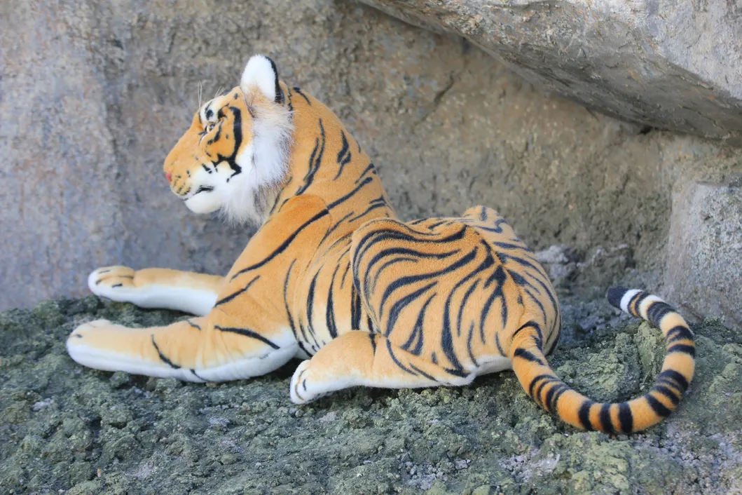 70cm Brown Tiger Simulation Soft Animals Realistic Plush Children Toy