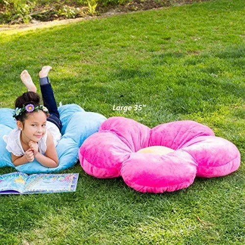 Indoor and Outdoor Beautiful Comforatable and Soft Plushed Pillows and Cushion